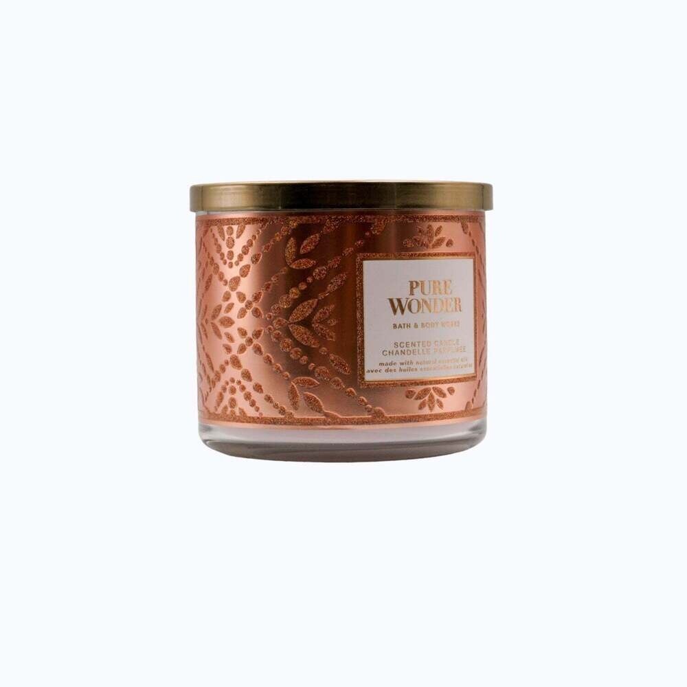 Pure Wonder Scented Candle 411g