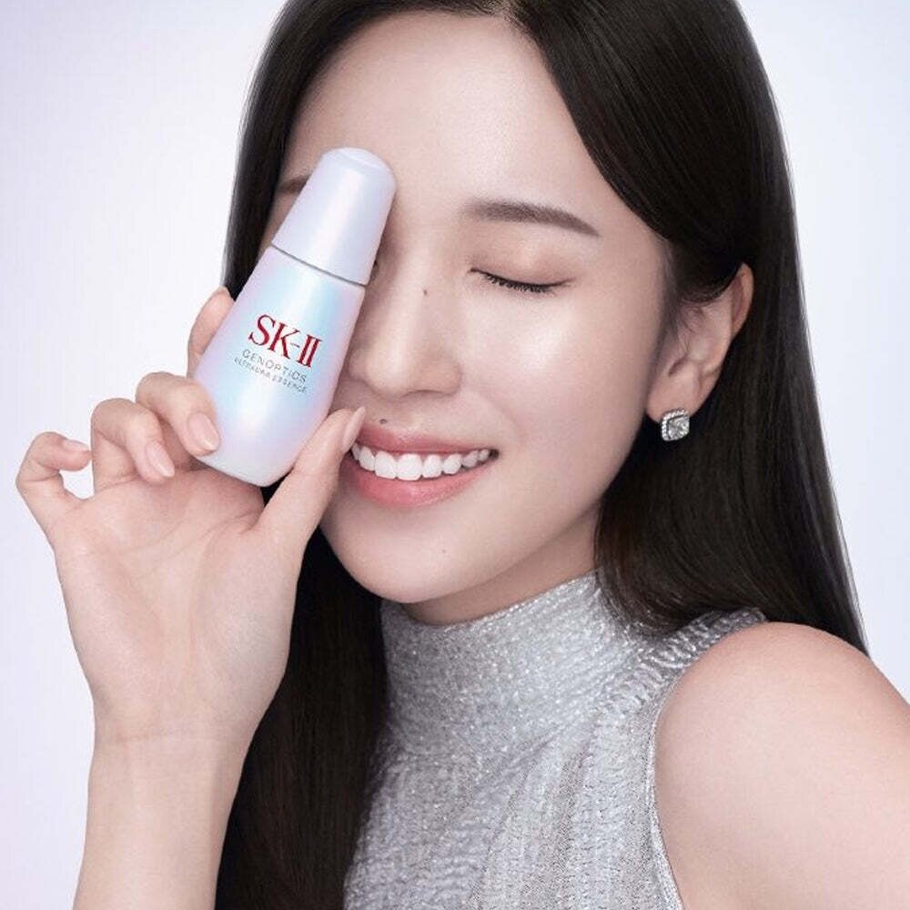SK II Genoptics Ultraura Essence - 75ml | 0.0355, Serum & Essence