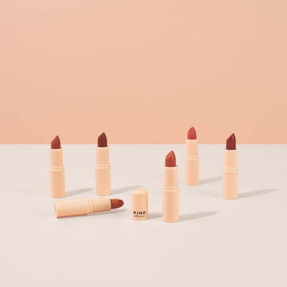 KIND COLLECTIVE - Ultra Hydrating Lipstick Toffee