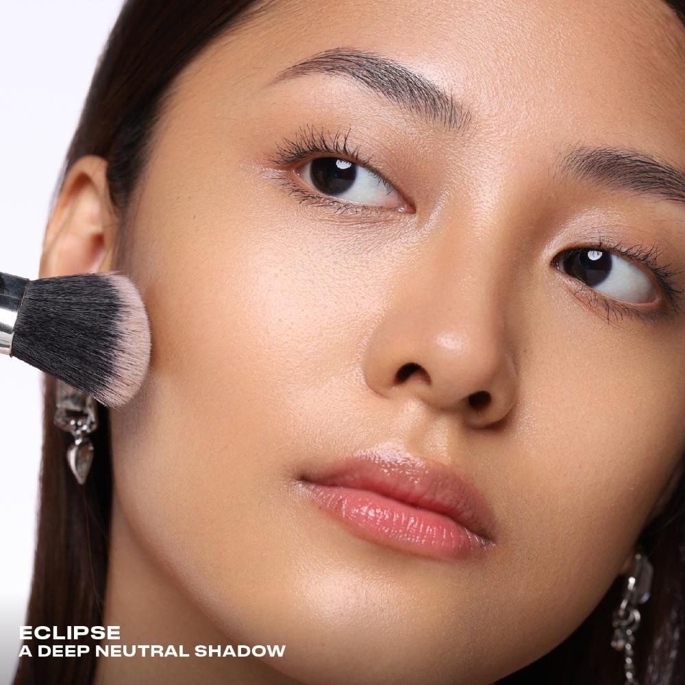 Contour Pan Eclipse