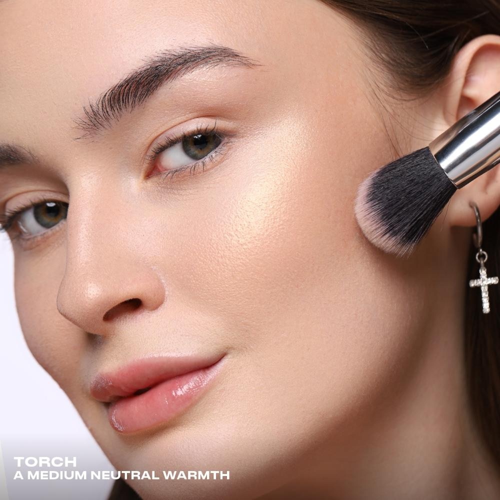 Bronzer Pan Torch