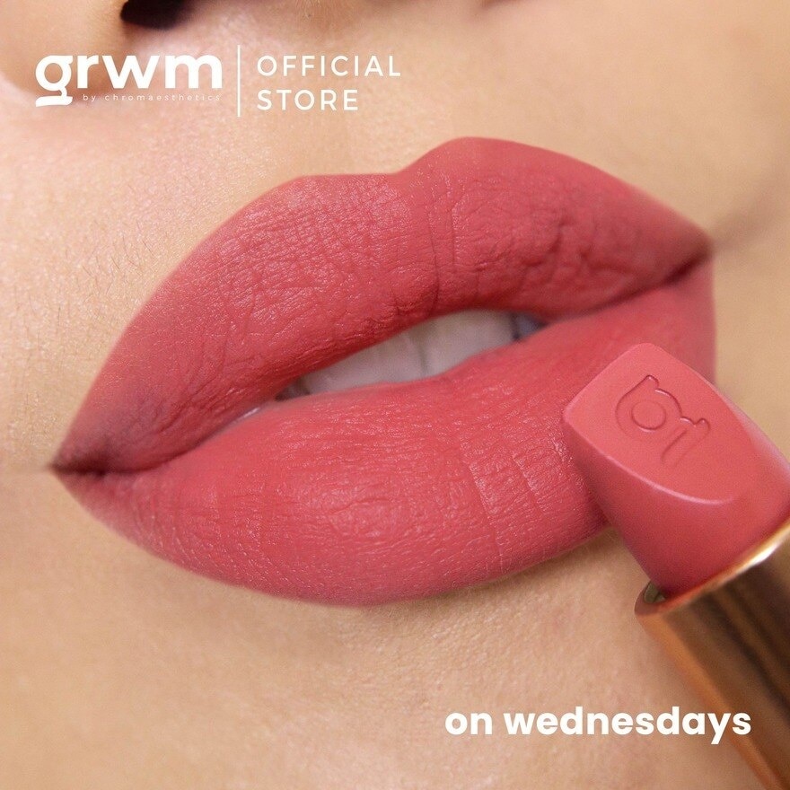 True Matte Lip Speak - On Wednesdays - 3.8 G